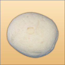 画像1: 白いクリームパン